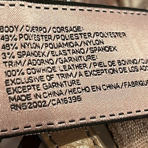 Juicy Couture 2010 Pink Satin Rare Photoshoot Bag with Tags-Never Carried - Picture 14 of 16